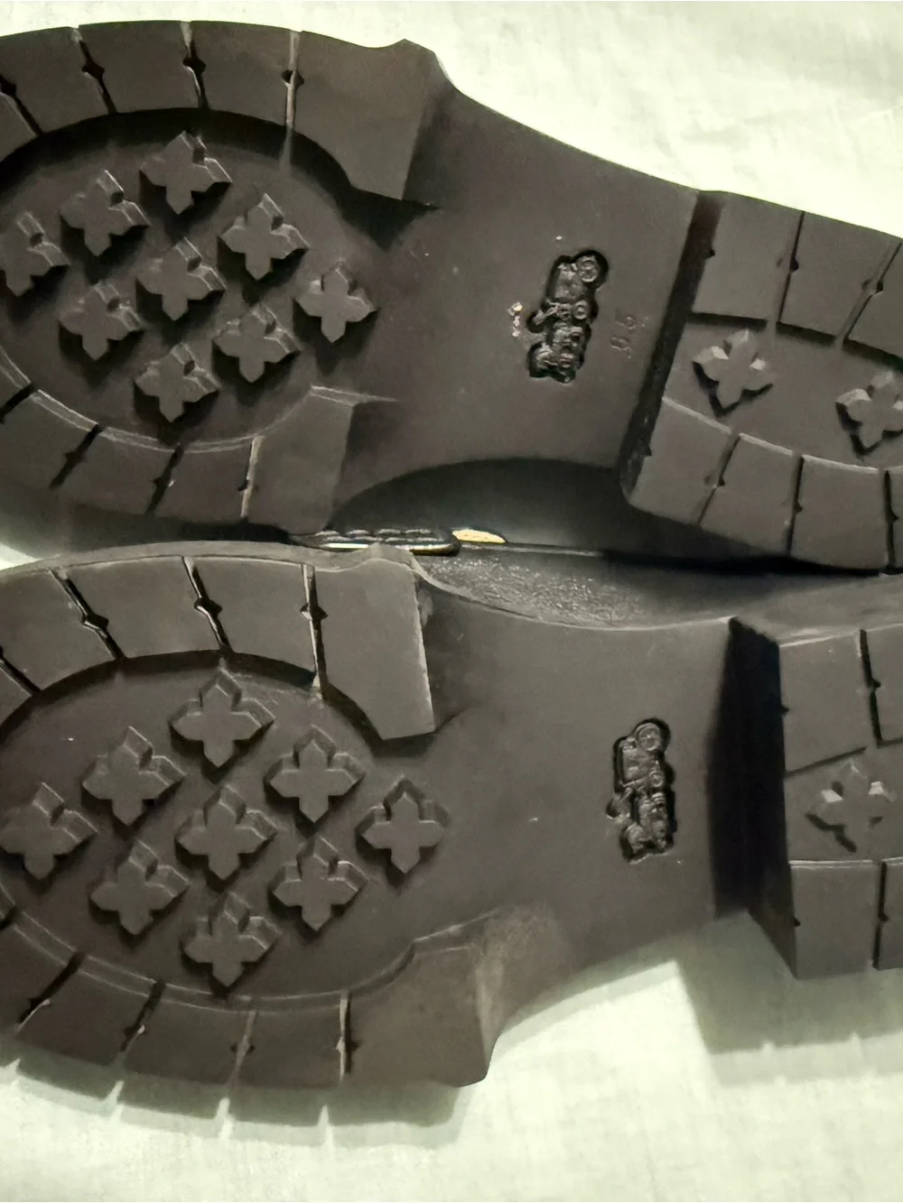 Coach Leah Black Loafers - Picture 4 of 4